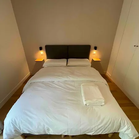 4 Bedroom - Near Docks And Metro Rouen